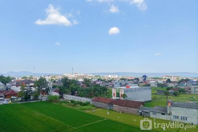 Apartemen Student Castle Yogyakarta - Comfort and Minimalist 1BR at Student Castle Yogyakarta Apartment By Travelio