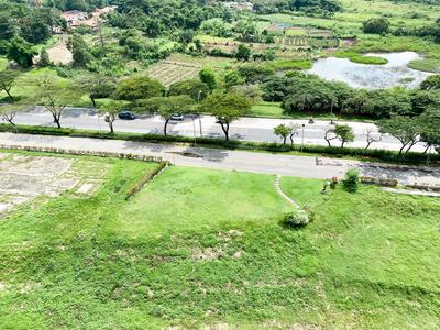 Apartemen Meikarta - Good Deal and Modern Look 3BR Meikarta Apartment By Travelio