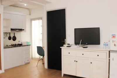 Simply and Homey 2BR Pancoran Riverside Apartment By Travelio