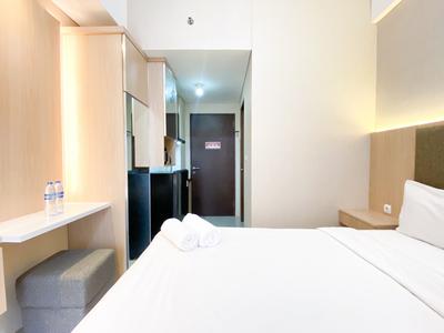 Apartemen Transpark Juanda Bekasi Timur - Modern Look and Homey Studio Apartment at Transpark Juanda Bekasi Timur By Travelio