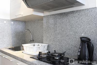 Apartemen Suites @Metro - Minimalist Studio Apartment at The Suite @Metro By Travelio
