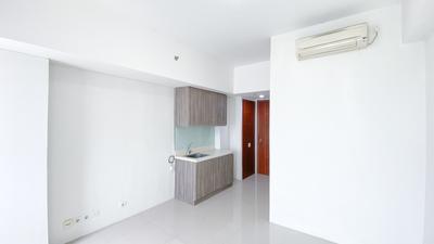 Apartemen Vittoria Residence - Unfurnished Studio with AC at 19th Floor Apartment Vittoria Residence By Travelio