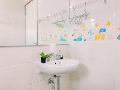 Apartemen Green Bay Condominium - Warm and Homey 2BR Apartment at Green Bay Condominium By Travelio