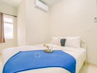 Comfort Stay 2BR Apartment at Springlake Summarecon Bekasi By Travelio