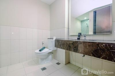Apartemen Nine Residence - Cozy 2BR Apartment Nine Residence with City View By Travelio