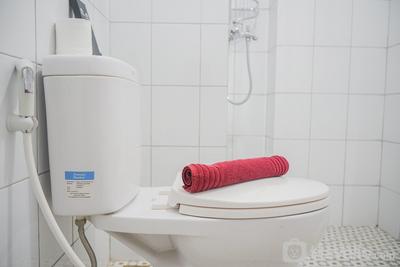 Apartemen Emerald Bintaro - Elegant and Comfy 2BR Emerald Bintaro Apartment By Travelio