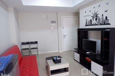 Apartemen Metro Park Residence Kebun Jeruk - Cozy 2BR Apartment Metro Park Residence near Puri By Travelio