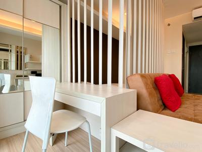 Apartemen Tamansari The Hive - Elegant and Comfortable Studio at Tamansari The Hive Apartment By Travelio