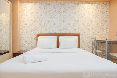 Apartemen Green Park View - Comfort Studio at Green Park View Apartment By Travelio