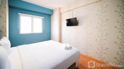 Apartemen Puncak Dharmahusada - Homey 2BR with Extra Room at Puncak Dharmahusada Apartment By Travelio