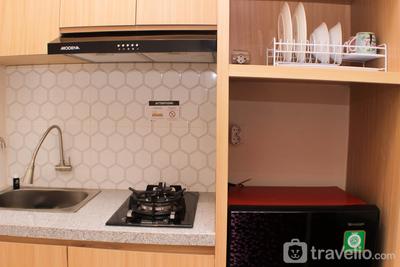 Apartemen Grand Kamala Lagoon - Restful and Elegant Studio at Grand Kamala Lagoon Apartment By Travelio