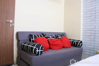 Apartemen Green Park View - Homey and Simply Look Studio Green Park View Apartment By Travelio
