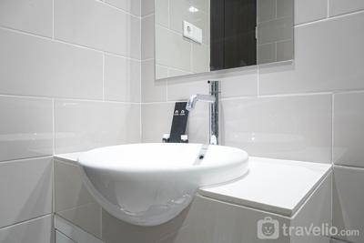 Apartemen CitraLake Suites - 1BR Comfy Apartment at CitraLake Suites By Travelio