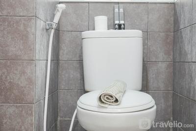 Apartemen Green Pramuka City - Nice and Spacious 2BR Apartment at Green Pramuka City By Travelio