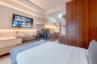 Apartemen B Residence - Minimalist and Warm Studio Apartment at B Residence By Travelio