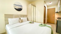Apartemen B Residence - Simple and Spacious Studio Apartment at B Residence By Travelio
