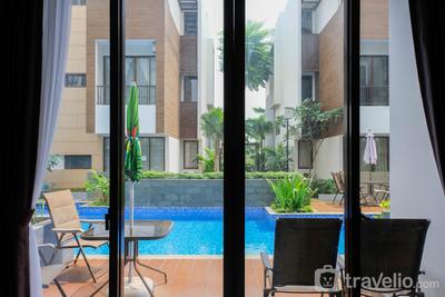 Apartemen Asatti - Comfortable 3BR Room with Pool View at Asatti Apartment By Travelio