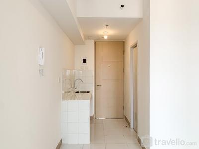 Apartemen Tokyo Riverside PIK 2 - Homey Studio Unfurnished at 17th Floor Tokyo Riverside PIK 2 Apartment By Travelio