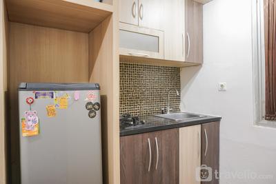 Apartemen Green Park View - Warm and Minimalist Studio at Green Park View Apartment By Travelio