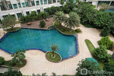 Apartemen Woodland Park Residence - Comfort 1BR Apartment with Study Room at Woodland Park Residence By Travelio