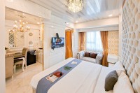 Classic Studio at Loftvilles City Apartment By Travelio