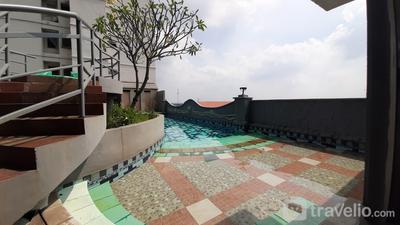 Apartemen Great Western - Simply and Cozy Pool View 2BR at Great Western Resort Apartment By Travelio
