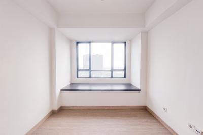 Apartemen Collins Boulevard - Cozy Studio Unfurnished Apartment with AC at Collins Boulevard By Travelio