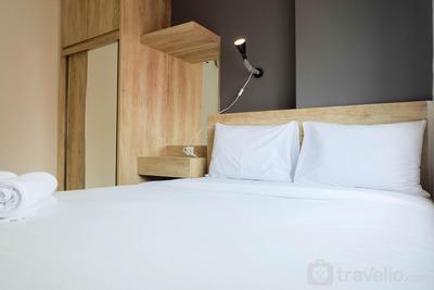 Apartemen Green Pramuka City - Modern and Bright 2BR Green Pramuka City Apartment By Travelio