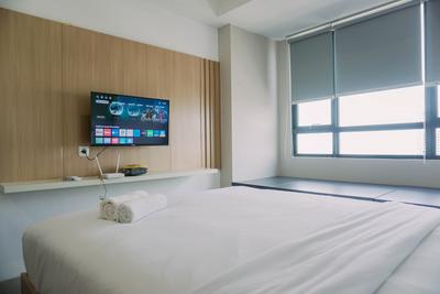 Apartemen Collins Boulevard - Well Furnished and Comfy Studio Collins Boulevard Apartment By Travelio