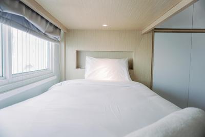 Apartemen Green Bay Condominium - Stunning and Spacious 2BR Green Bay Condominium Apartment By Travelio