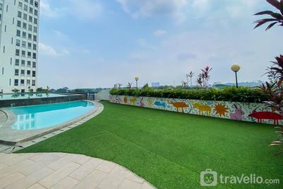 Apartemen Patraland Urbano - Well Furnished Studio Room at High Floor Patraland Urbano Apartment By Travelio