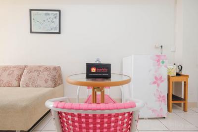 Apartemen Springlake Summarecon Bekasi - Nice and Comfort 2BR at Springlake Summarecon Bekasi Apartment By Travelio