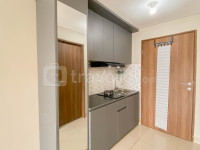 Apartemen LRT City Sentul - Royal Sentul Park - Unfurnished Studio Room with AC at Royal Sentul Park Apartment By Travelio