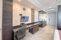 Apartemen Grand Sungkono Lagoon - Lavish and Comfy Look Studio at Grand Sungkono Lagoon Apartment by Travelio