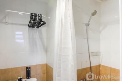 Apartemen Green Pramuka City - 1BR Fully Furnished Apartment at Green Pramuka City By Travelio