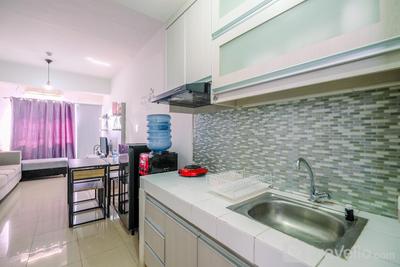 Apartemen Park View Condominium - Minimalist and Warm 2BR at Park View Condominium Apartment By Travelio