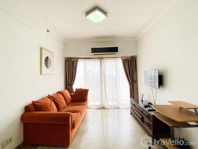 Comfort 2BR at Bona Vista Apartment By Travelio