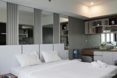 Apartemen Tamansari La Grande - Bright Studio Tamansari La Grande Apartment By Travelio
