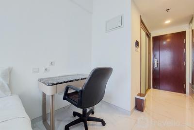 Apartemen Sky House BSD - Great Choice and Homey Studio Room Sky House BSD Apartment By Travelio