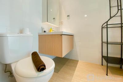 Apartemen St. Moritz Puri - Comfortable and Warm 2BR at St. Moritz Puri Apartment By Travelio