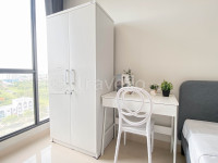 Apartemen Monroe Tower - Cozy Warm Tone Studio at Monroe Tower Apartment By Travelio