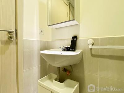 Apartemen Meikarta - Best Homey and Modern 2BR at Meikarta Apartment By Travelio