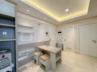Apartemen 88 Avenue - Modern Look 2BR with Sofa Bed at 88 Avenue Apartment By Travelio