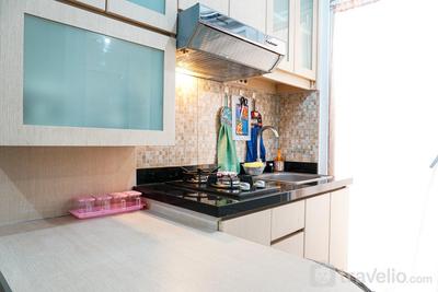 Apartemen Green Pramuka City - Tranquil Green Pramuka City 2BR Apartment near Shopping Center By Travelio