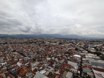 Apartemen Gateway Ahmad Yani Cicadas - Good View 2BR Apartment at Gateway Ahmad Yani Cicadas By Travelio