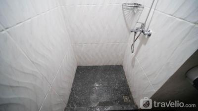 Apartemen Puncak Dharmahusada - Homey 2BR with Extra Room at Puncak Dharmahusada Apartment By Travelio