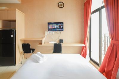 Apartemen Dave - Comfortable and Well Furnished Studio Dave Apartment By Travelio