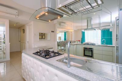 Apartemen Aspen Residence - Big and Cozy 2BR Apartment at Aspen Residence By Travelio