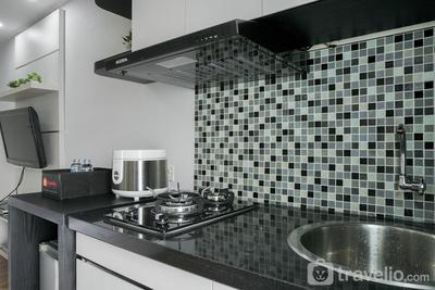 Apartemen Green Palace Kalibata - Comfy and Strategic Studio Green Palace Kalibata Apartment By Travelio