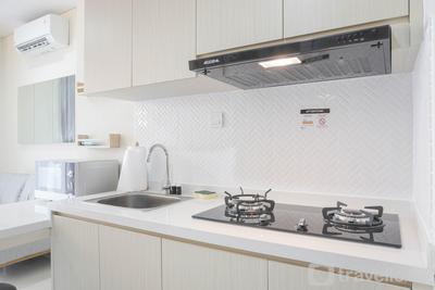 Apartemen Pejaten Park Residence - Nice and Comfort 2BR Apartment at Pejaten Park Residence By Travelio